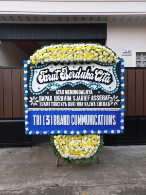 Papan Bunga Duka di Panjang Utara